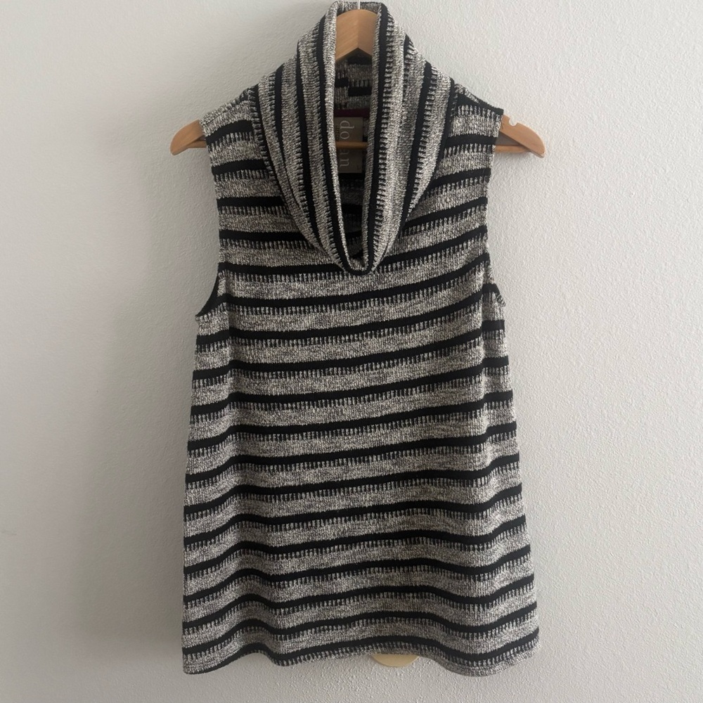 Dolan Left Coast Collection Sleeveless Cowl Neck Striped Knit Sweater Tank L